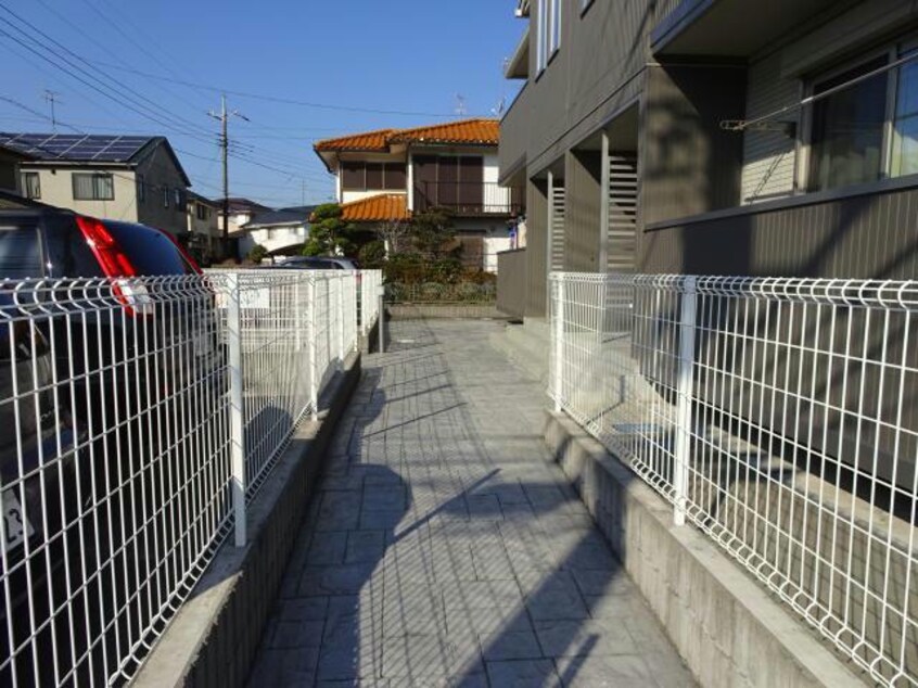 共用通路 内房線/五井駅 バス10分西広下車:停歩3分 2階 築14年