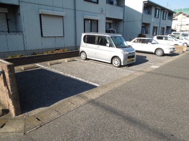 駐車場 内房線/五井駅 バス7分出津西1丁目下車:停歩5分 1階 築30年