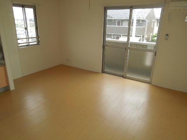 DK 内房線/八幡宿駅 徒歩3分 3階 築16年