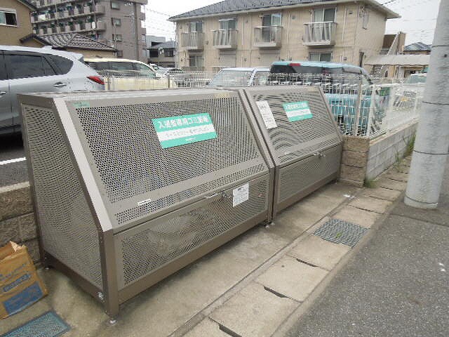 ゴミ置き場 内房線/八幡宿駅 徒歩3分 3階 築16年