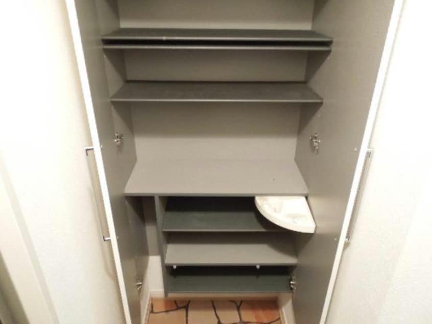 下駄箱 内房線/八幡宿駅 徒歩3分 3階 築16年