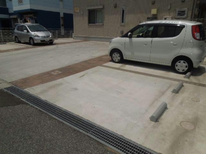 駐車場 内房線/五井駅 徒歩17分 1階 築14年