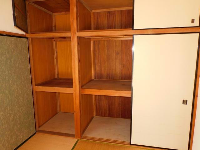 収納 内房線/五井駅 徒歩27分 1階 築53年