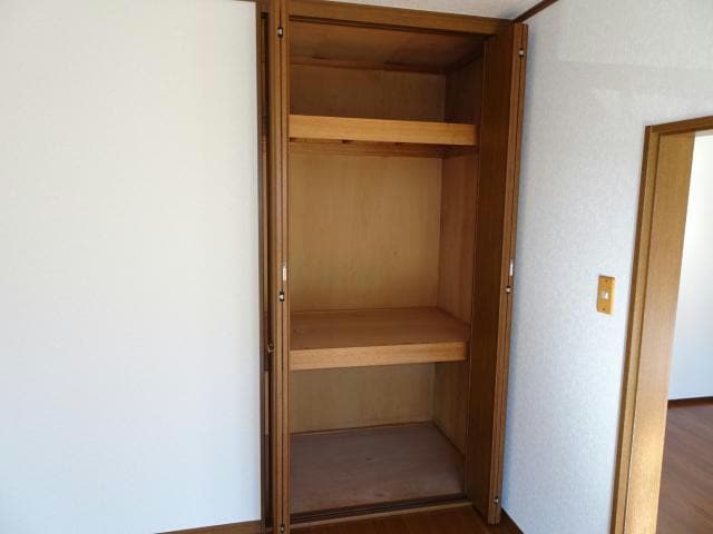 収納 ハイム始関Ａ・Ｂ