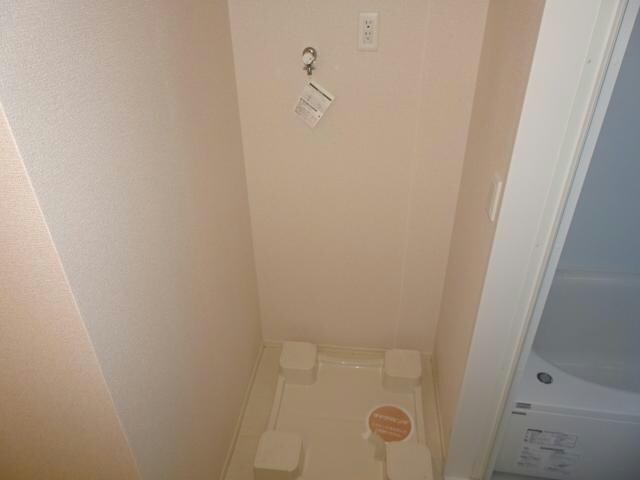 洗濯機置き場 内房線/五井駅 バス5分原前橋下車:停歩4分 2階 築12年