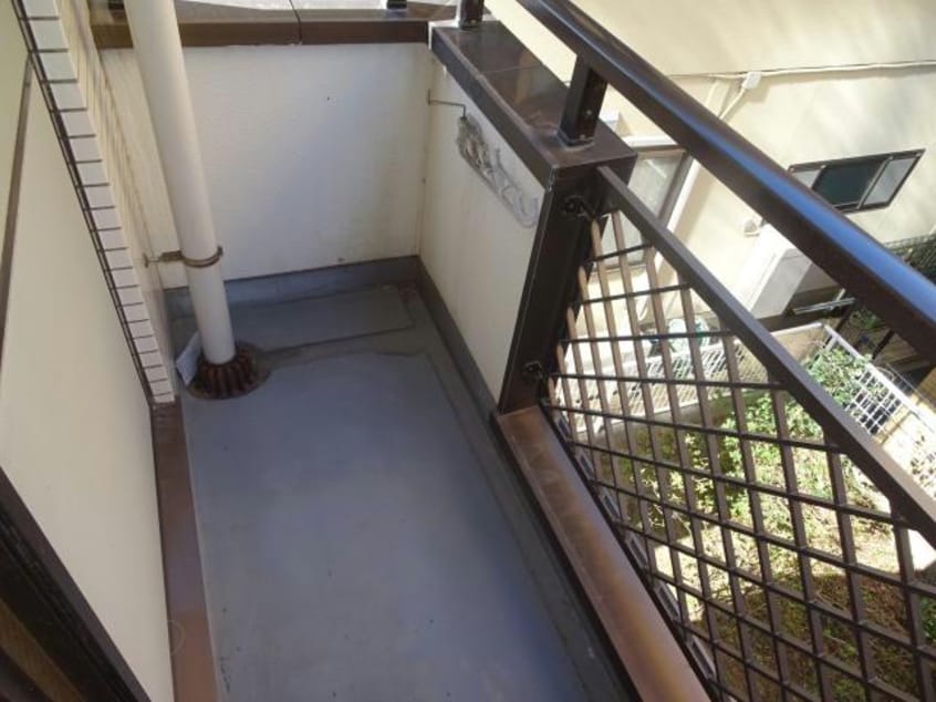 バルコニー 内房線/五井駅 徒歩8分 2階 築34年