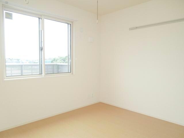 洋室 内房線/五井駅 徒歩18分 2階 築11年