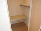 ウォークインクローゼット 内房線/姉ケ崎駅 徒歩17分 1階 築11年