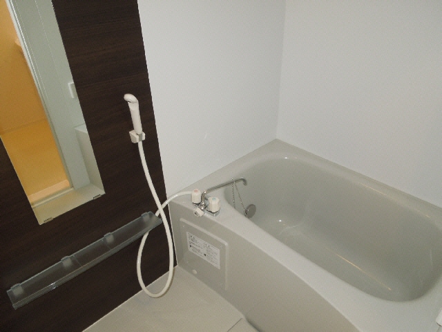 バス／シャワールーム等 内房線/五井駅 徒歩20分 1階 築11年