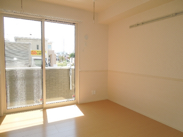 居室 内房線/五井駅 徒歩20分 2階 築11年