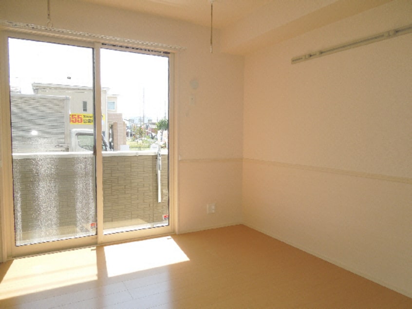 居室 内房線/五井駅 徒歩20分 2階 築11年