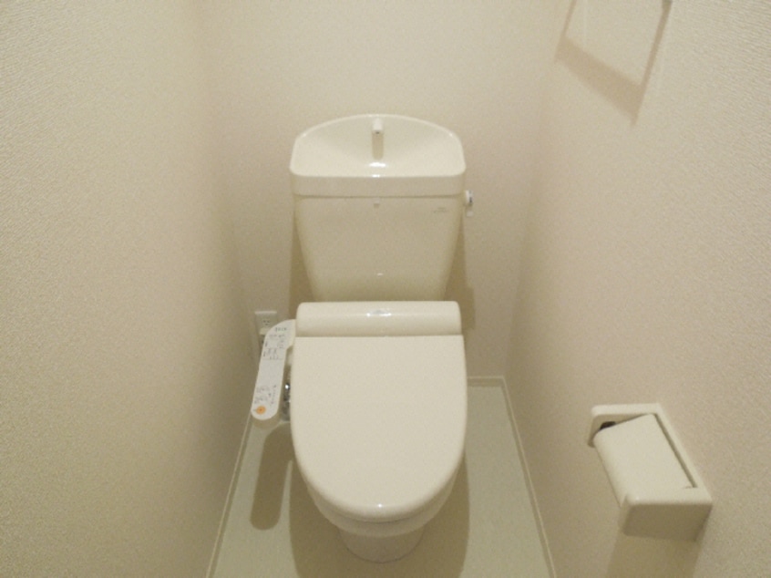 トイレ 内房線/五井駅 徒歩20分 2階 築11年