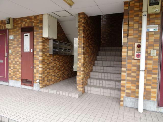 共用階段 内房線/五井駅 徒歩5分 1階 築32年
