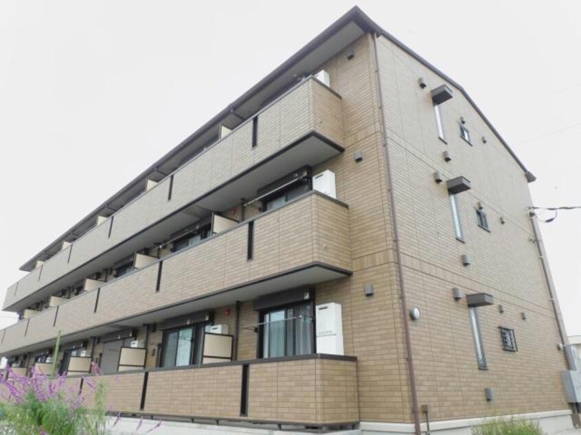 外観 内房線/姉ケ崎駅 バス6分白塚陸橋下下車:停歩1分 2階 築11年