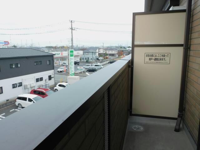 バルコニー 内房線/姉ケ崎駅 バス6分白塚陸橋下下車:停歩1分 2階 築11年