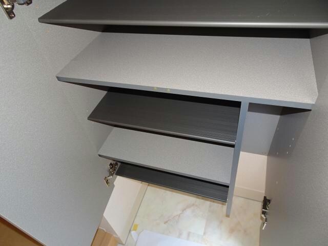 下駄箱 内房線/五井駅 徒歩10分 2階 築10年