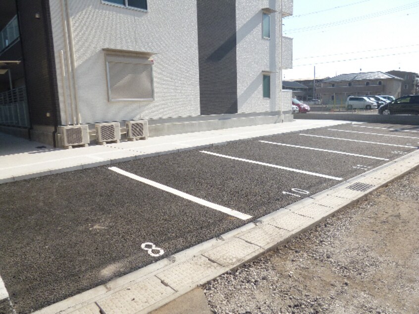 駐車場 内房線/八幡宿駅 徒歩3分 1階 築10年