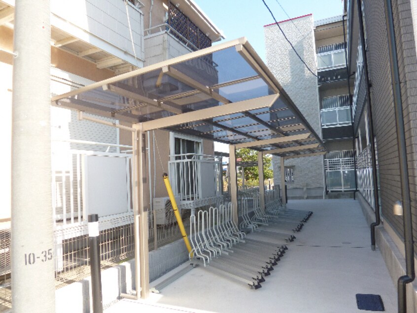 駐輪場 内房線/八幡宿駅 徒歩3分 1階 築10年