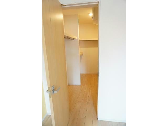 ウォークスルークローゼット アメニティ前川