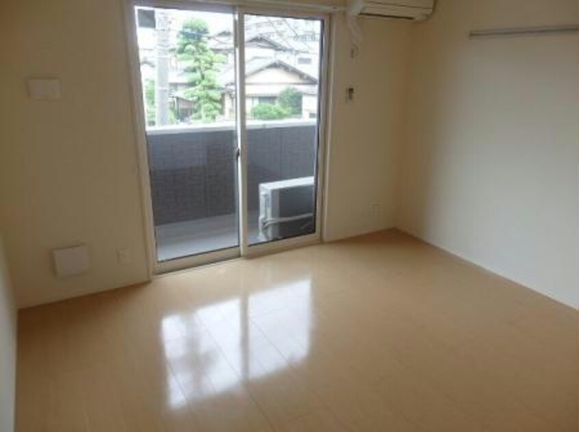 洋室 内房線/五井駅 徒歩6分 1階 築9年