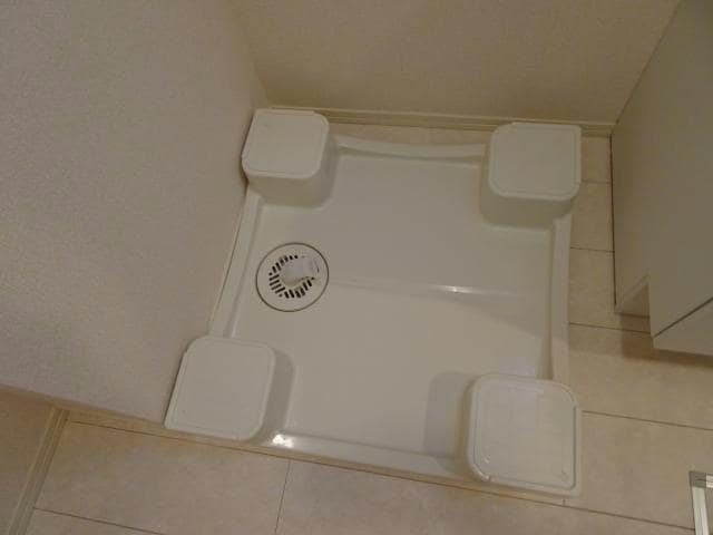 室内洗濯機置き場 内房線/八幡宿駅 バス15分菊間団地前下車:停歩10分 1階 築9年