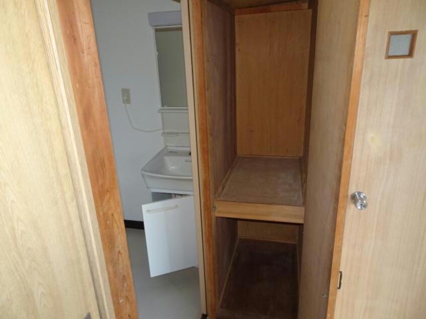 収納 小湊鉄道/光風台駅 徒歩6分 1階 築38年