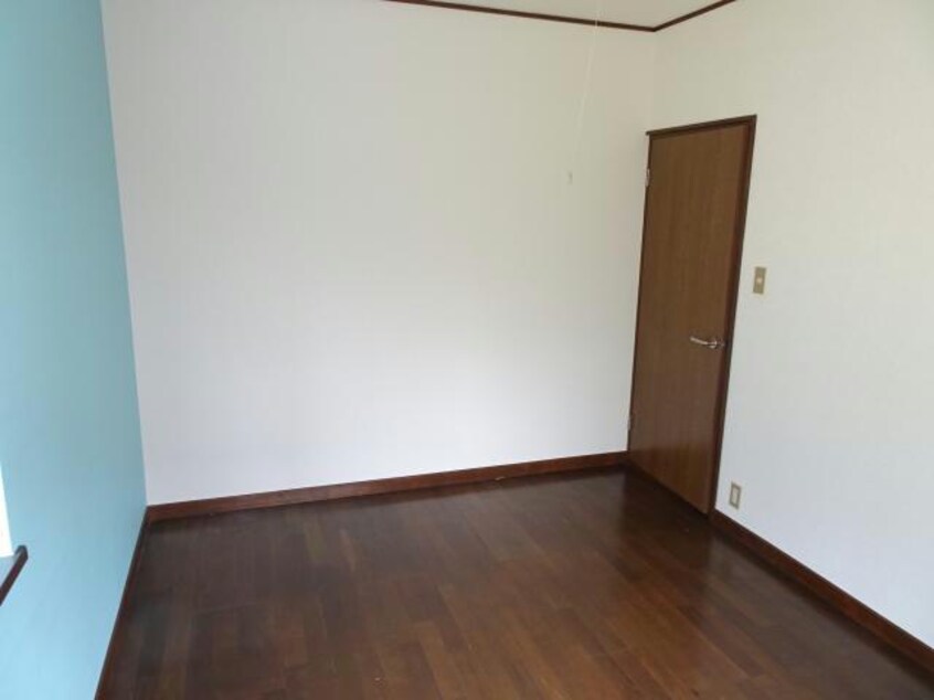 洋室 江子田貸家