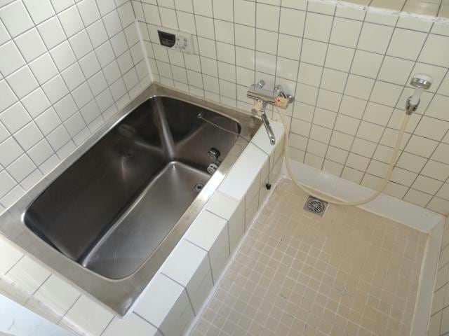 浴室 江子田貸家