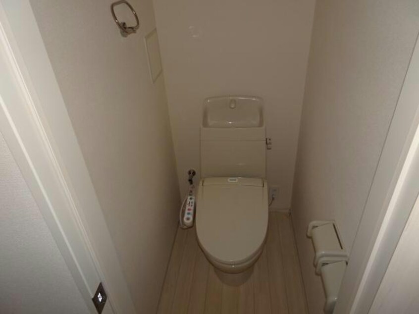 温水洗浄便座 内房線/五井駅 徒歩5分 2階 築8年