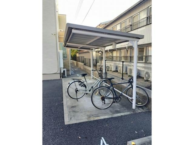 駐輪場 内房線/姉ケ崎駅 徒歩15分 1-2階 築8年