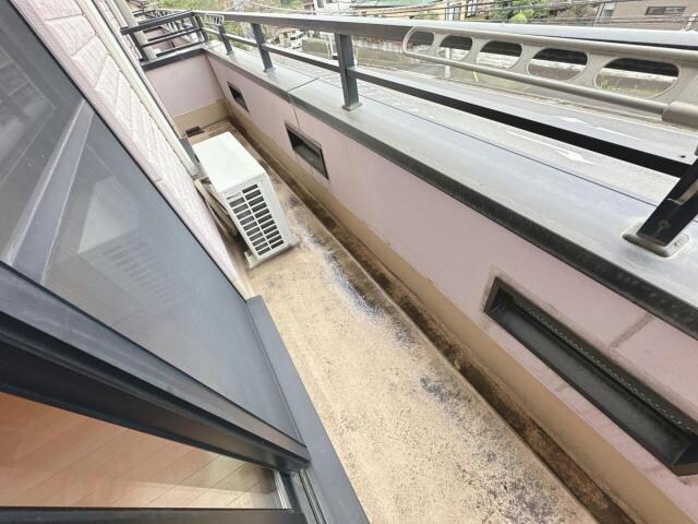 バルコニー 内房線/八幡宿駅 バス8分郡本下車:停歩1分 2階 築18年