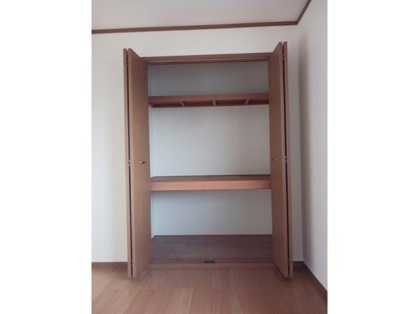 収納 クルーセ　メゾン