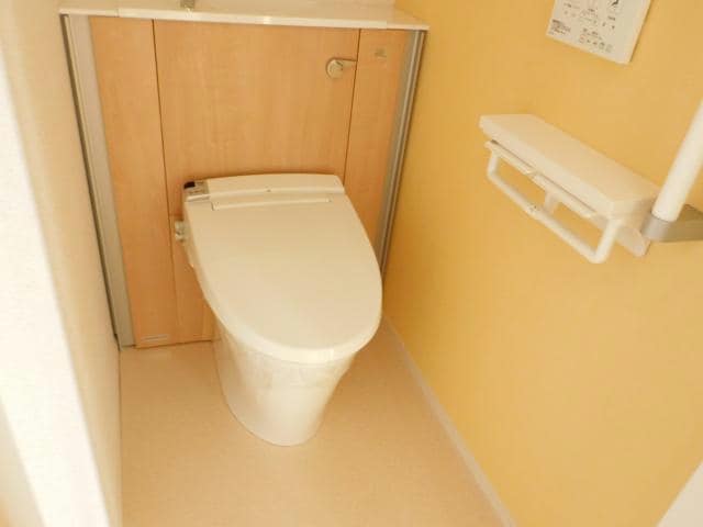 温水洗浄便座 ウッドプレイス