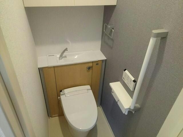 温水洗浄便座 アヴァンセⅡ