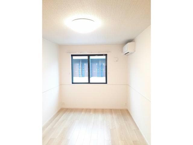 洋室 ル　ソレイユⅡ