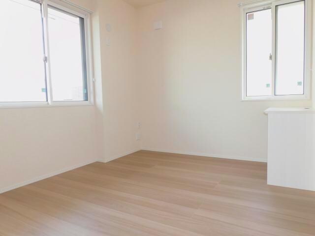 洋室 内房線/五井駅 徒歩24分 1階 築2年