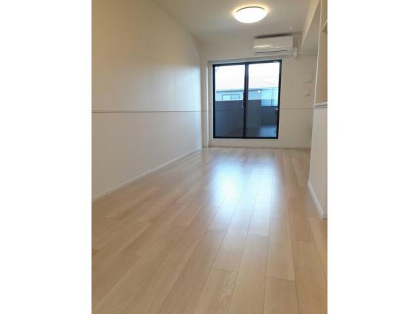 リビングダイニング キャトル・セゾンⅢ