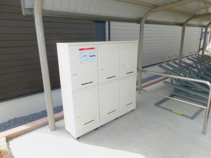 宅配ボックス キャトル・セゾンⅢ