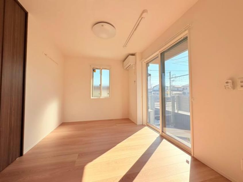  シャイングレイス