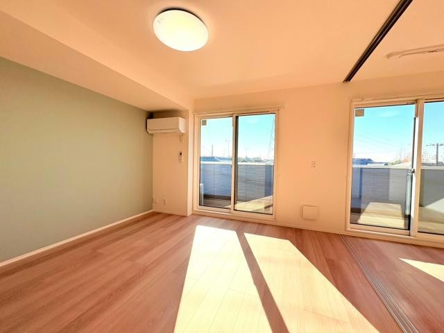  シャイングレイス