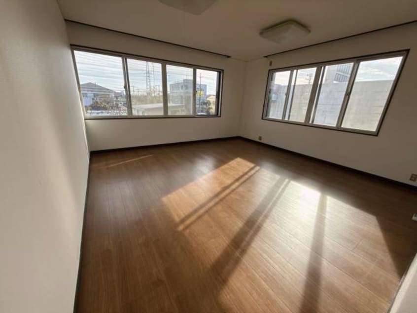 2階洋室12.5帖 五井東三丁目一戸建て