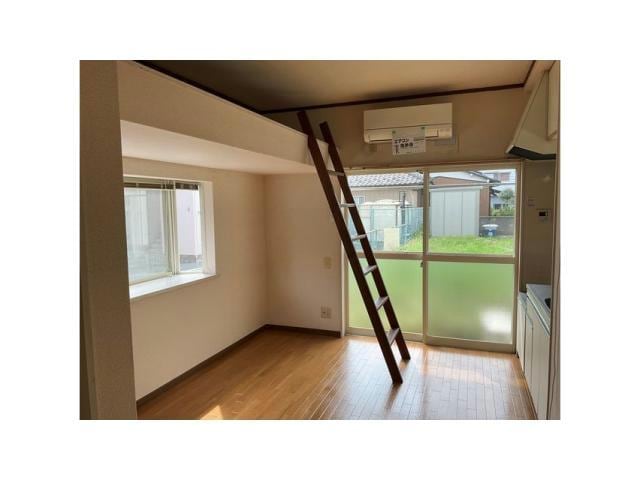 リビングダイニング シャトー青葉