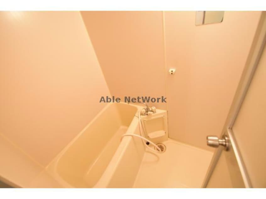 お風呂回りです。 SurplusOneロングリバー