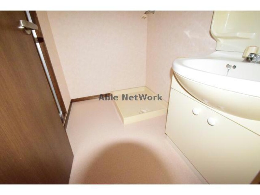 他号室の写真になります。 リンピア中道