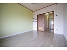 6帖の洋室です！ マンション宮西