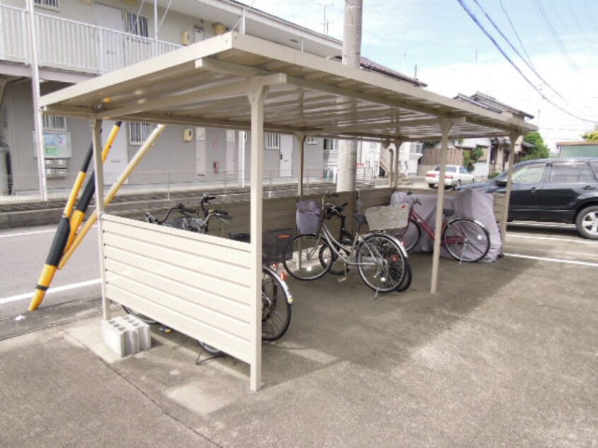 駐輪場 アムール２１