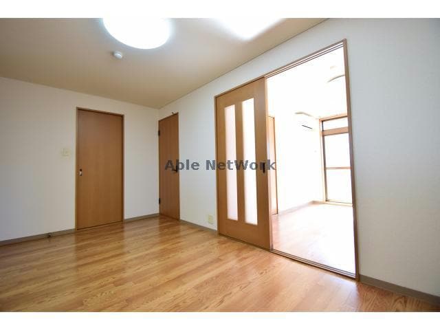 他居室につながっています♪ メゾンフリージア