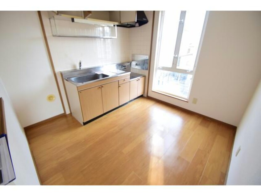 キッチンスペースも広く使えそうですね♪ グリーンハウス赤坂