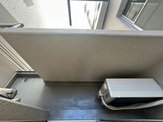 北側ベランダ グリーンハイツ白山第二