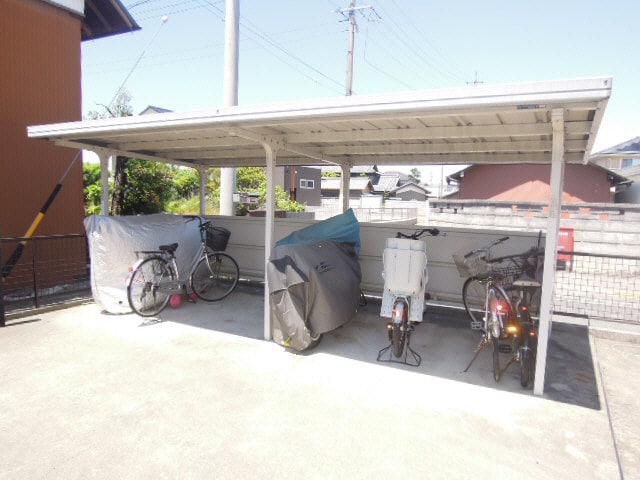 駐輪場 デュープ竹田A棟